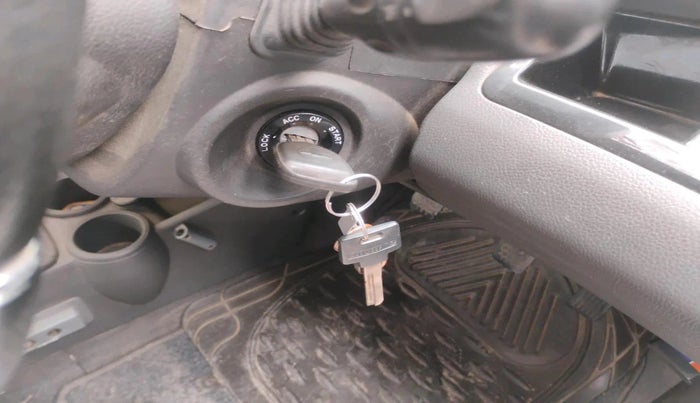 2012 Chevrolet Beat LT PETROL, Petrol, Manual, 37,779 km, interior