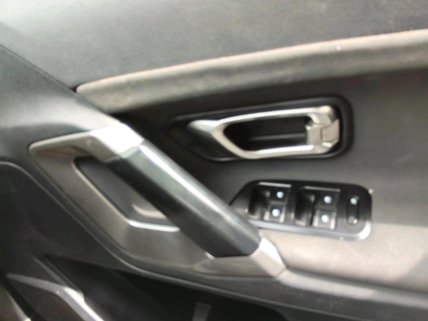 2022 Tata Harrier XT PLUS 2.0L KRYOTEC, Diesel, Manual, 57,477 km, interior