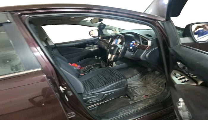2018 Toyota Innova Crysta 2.4 VX 8 STR, Diesel, Manual, 1,10,216 km, interior