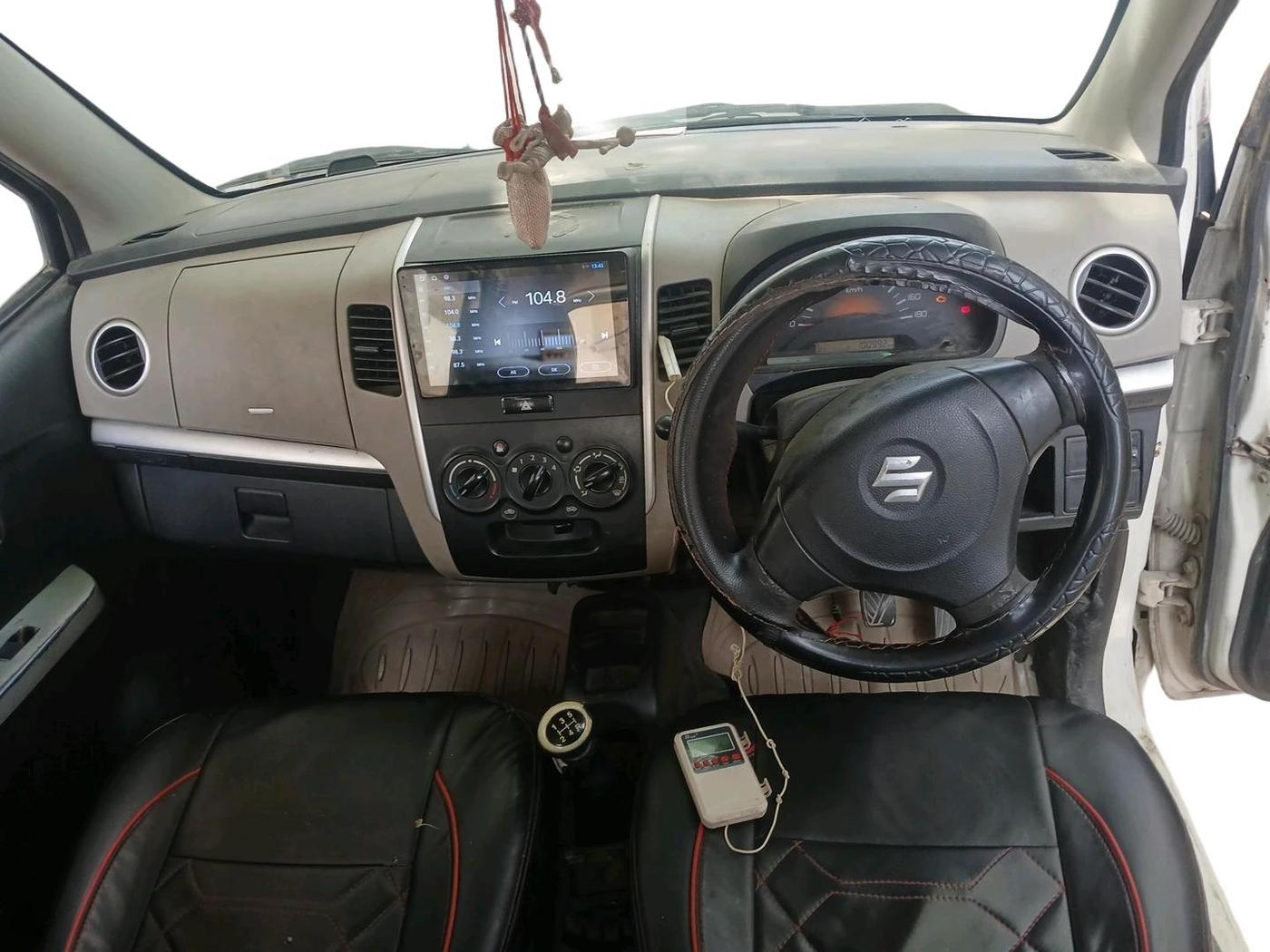 2014 Maruti Wagon R 1.0 LXI CNG, CNG, Manual, 1,00,992 km, interior