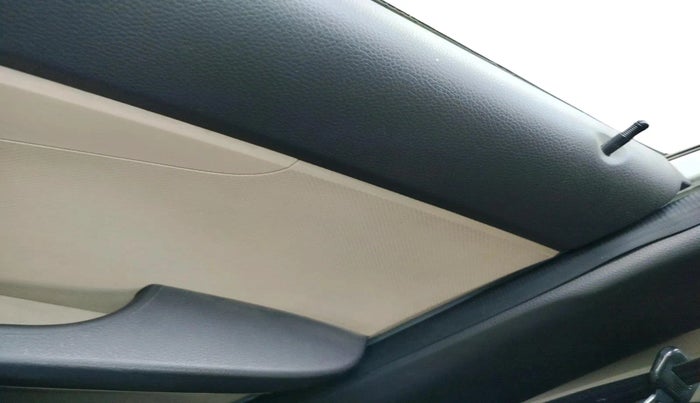 2012 Hyundai Eon MAGNA +, Petrol, Manual, 23,944 km, interior