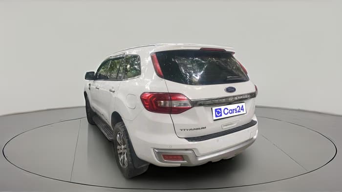 2017 Ford Endeavour TITANIUM 3.2 4X4 AT, Diesel, Automatic, 1,56,337 km, exterior