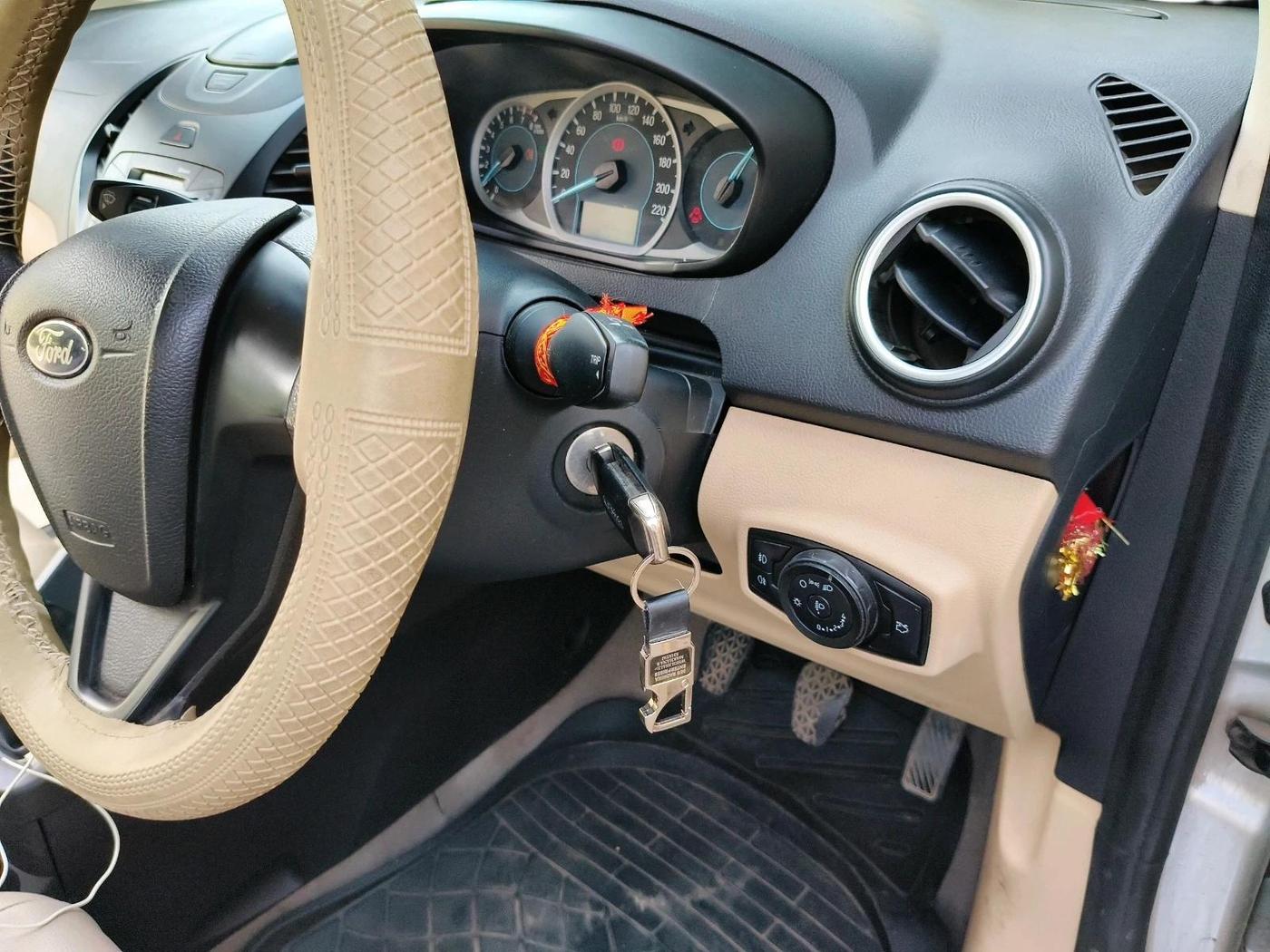 2017 Ford Figo Aspire TREND 1.2 PETROL, Petrol, Manual, 62,948 km, interior