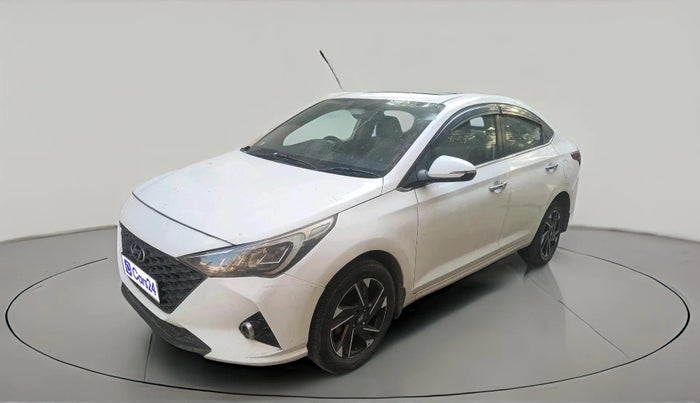 2022 Hyundai Verna SX (O)1.5 VTVT, Petrol, Manual, 27,922 km, exterior
