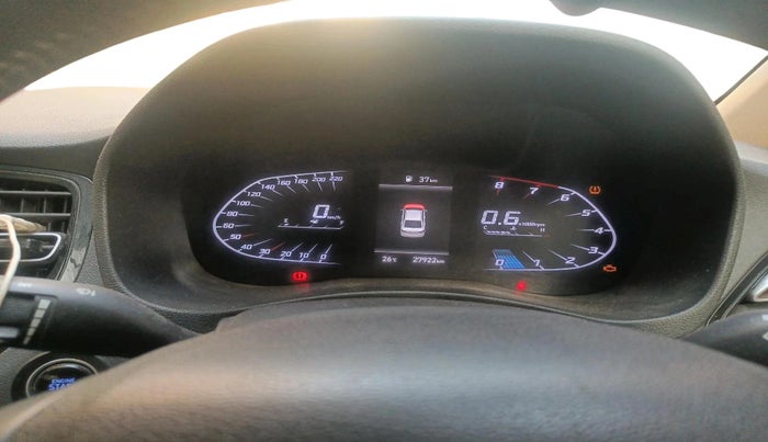 2022 Hyundai Verna SX (O)1.5 VTVT, Petrol, Manual, 27,922 km, interior