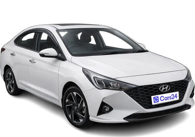 2022 Hyundai Verna - Sedan - Petrol - Manual - ₹9.00 lakh