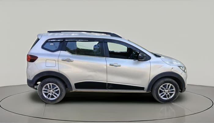 2023 Renault TRIBER RXT, CNG, Manual, 63,359 km, exterior