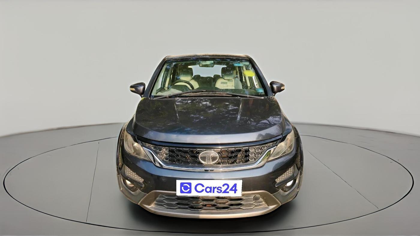 2017 Tata Hexa XM 4X2 7 STR, Diesel, Manual, 1,31,754 km, exterior