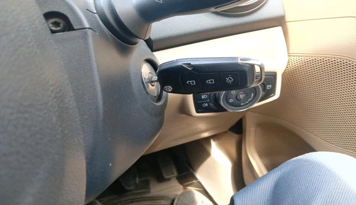 2018 Ford Figo Aspire TITANIUM1.5 DIESEL, Diesel, Manual, 1,00,229 km, interior