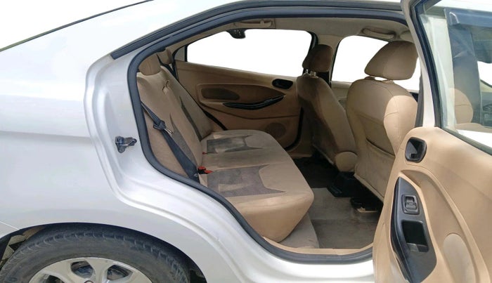 2018 Ford Figo Aspire TITANIUM1.5 DIESEL, Diesel, Manual, 1,00,229 km, interior