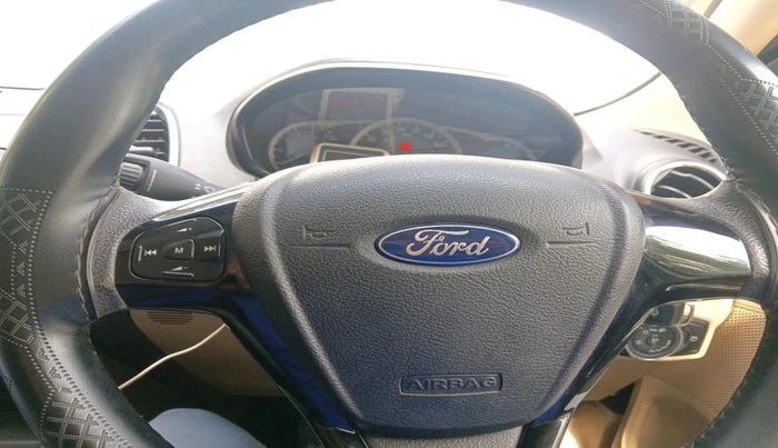 2018 Ford Figo Aspire TITANIUM1.5 DIESEL, Diesel, Manual, 1,00,229 km, interior