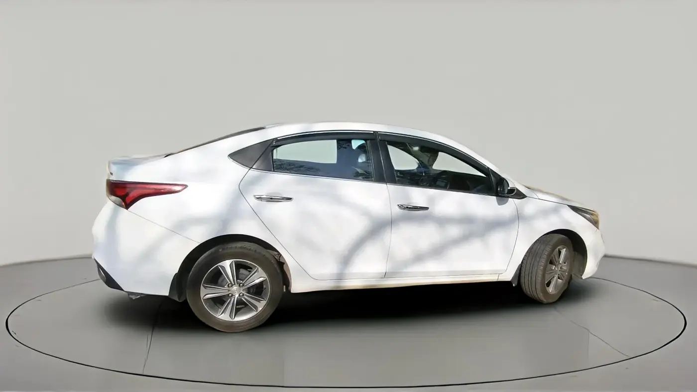 2017 Hyundai Verna 1.6 VTVT SX (O) AT, Petrol, Automatic, 41,930 km, exterior