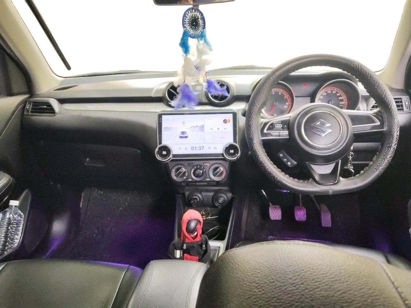 2018 Maruti Swift VXI, Petrol, Manual, 64,051 km, interior