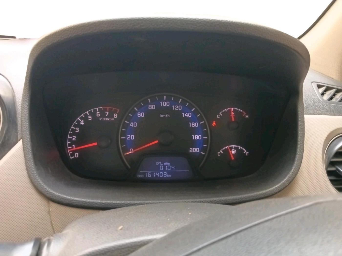 2016 Hyundai Xcent BASE 1.2, CNG, Manual, 1,61,403 km, interior