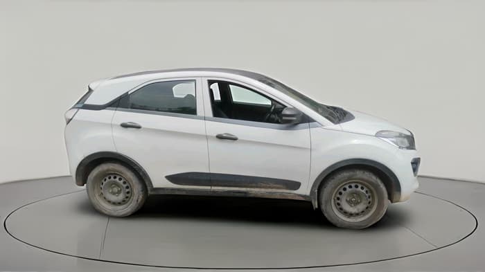 2018 Tata NEXON XM PETROL, CNG, Manual, 1,15,791 km, exterior