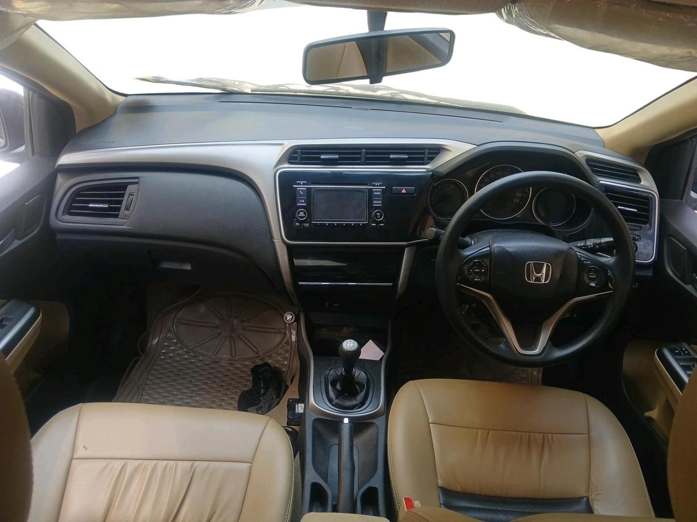 2016 Honda City 1.5L I-VTEC V MT, Petrol, Manual, 71,234 km, interior