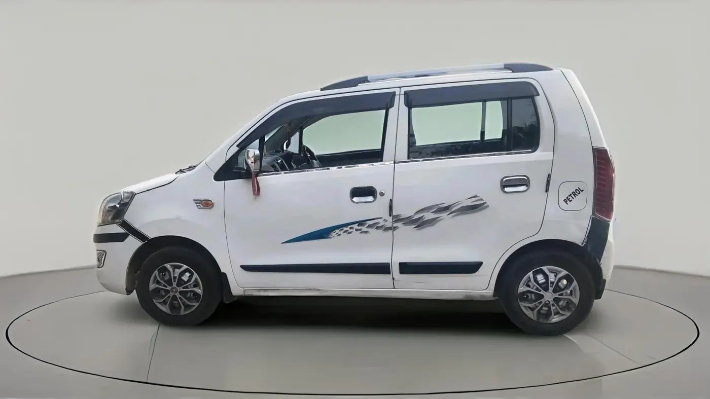 2017 Maruti Wagon R 1.0 LXI, Petrol, Manual, 60,170 km, exterior