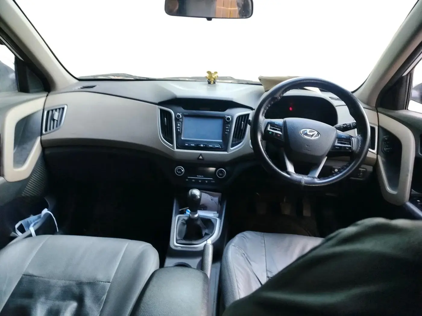 2017 Hyundai Creta SX PLUS 1.6 PETROL, CNG, Manual, 1,01,679 km, interior