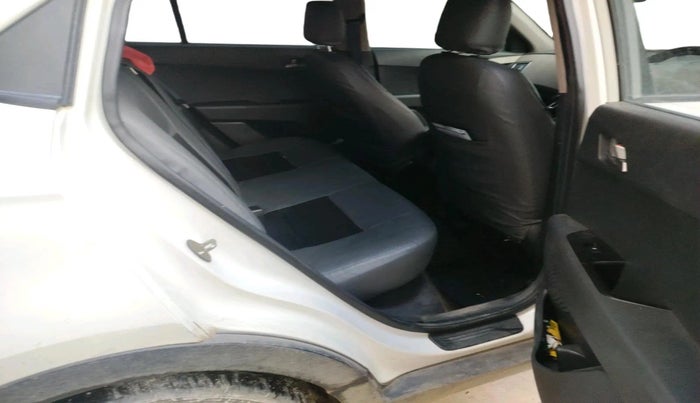 2017 Hyundai Creta SX PLUS 1.6 PETROL, CNG, Manual, 1,01,679 km, interior