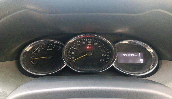 2015 Renault Duster RXL PETROL, Petrol, Manual, 94,779 km, interior