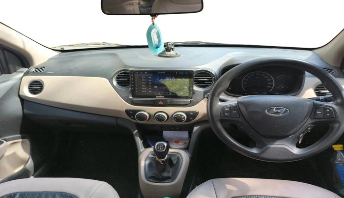 2017 Hyundai Grand i10 SPORTZ 1.2 KAPPA VTVT, Petrol, Manual, 76,264 km, interior