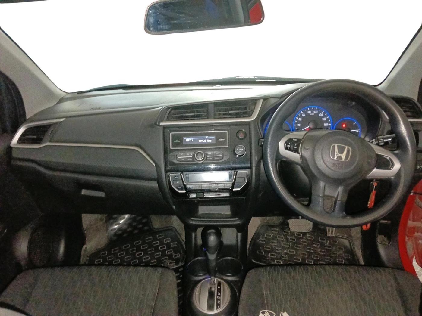 2017 Honda Brio VX AT, Petrol, Automatic, 1,01,324 km, interior