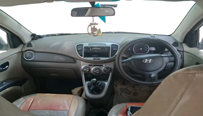 2011 Hyundai i10 MAGNA 1.2, Petrol, Manual, 1,31,399 km, interior