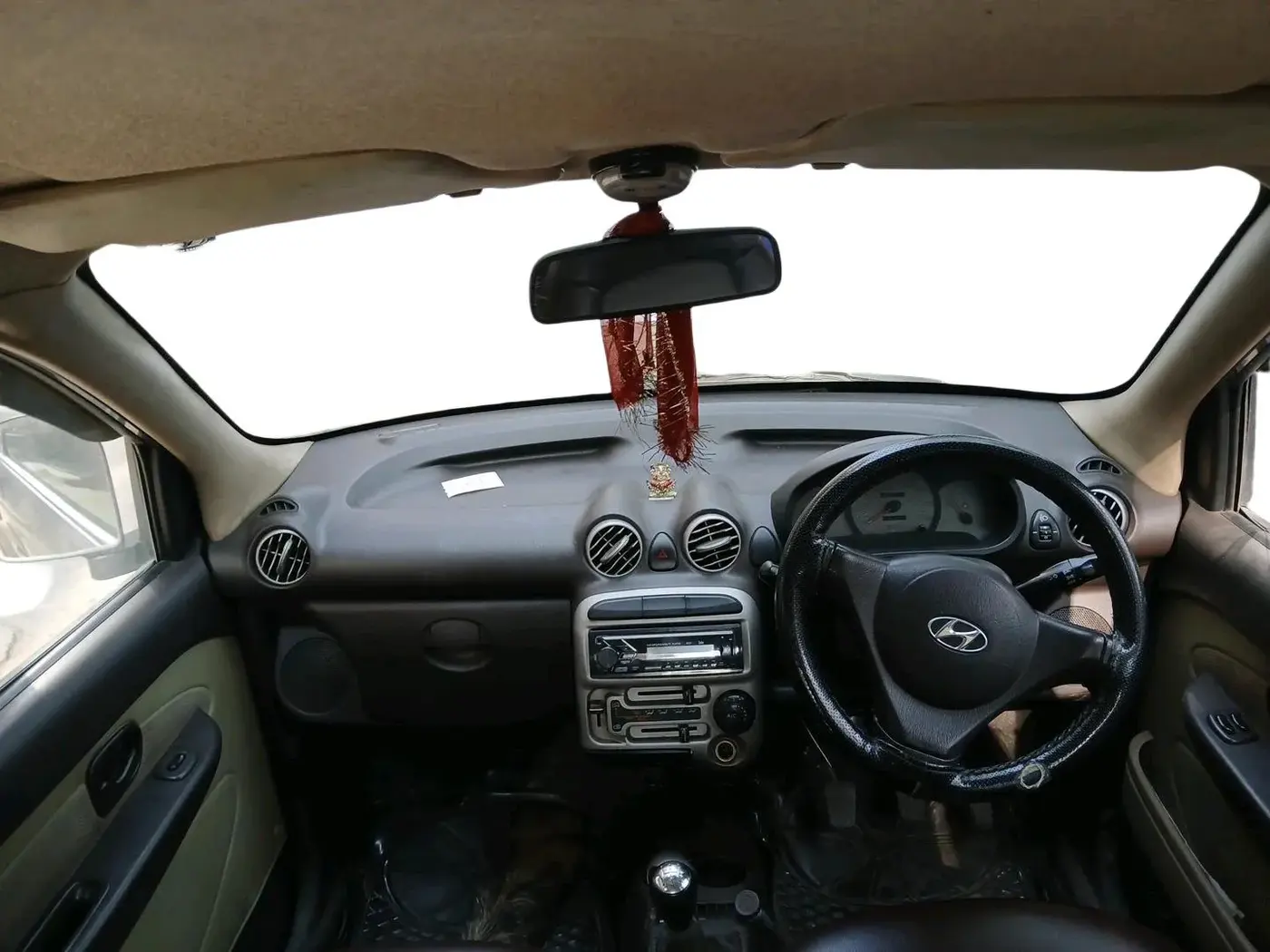 2011 Hyundai Santro Xing GL PLUS, Petrol, Manual, 1,62,999 km, interior