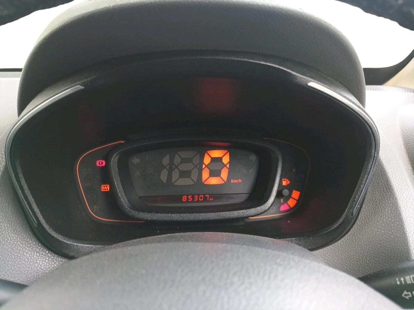 2016 Renault Kwid RXT 0.8, Petrol, Manual, 85,307 km, interior