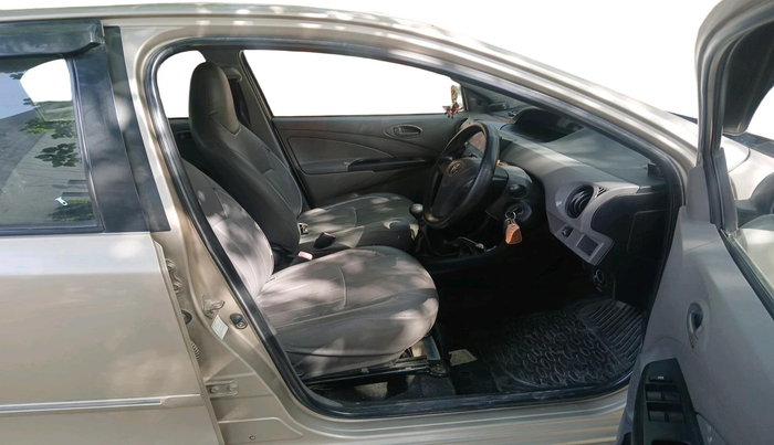 2011 Toyota Etios G, CNG, Manual, 1,14,355 km, interior