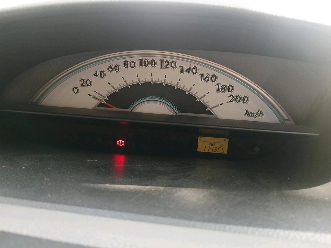 2011 Toyota Etios G, CNG, Manual, 1,14,355 km, interior