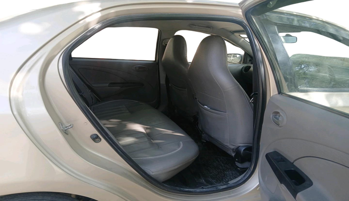 2011 Toyota Etios G, CNG, Manual, 1,14,355 km, interior