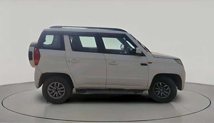 2017 Mahindra TUV300 T8, Diesel, Manual, 78,696 km, exterior