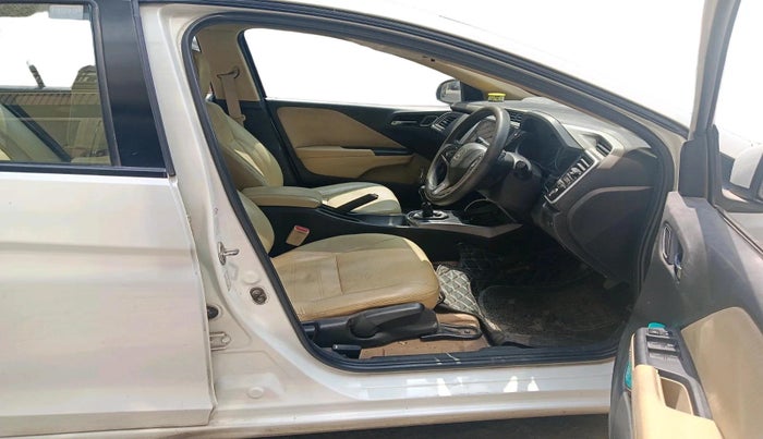 2018 Honda City 1.5L I-VTEC V MT, Petrol, Manual, 52,961 km, interior