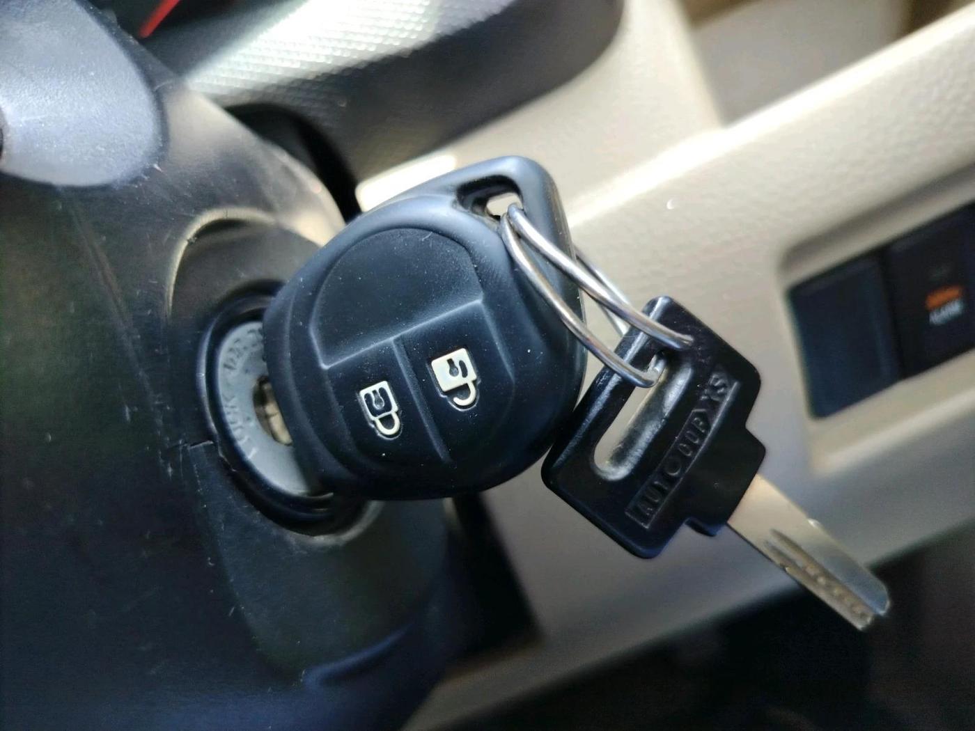 2015 Maruti Swift Dzire VXI, Petrol, Manual, 65,099 km, interior