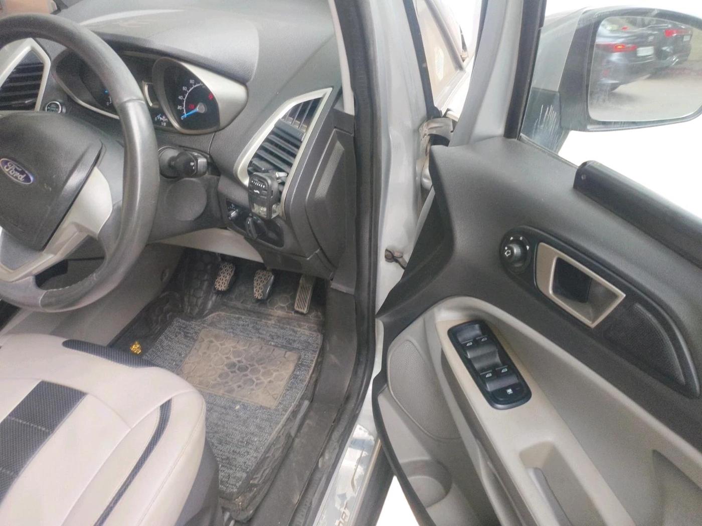 2017 Ford Ecosport TITANIUM 1.5L PETROL, Petrol, Manual, 85,000 km, interior