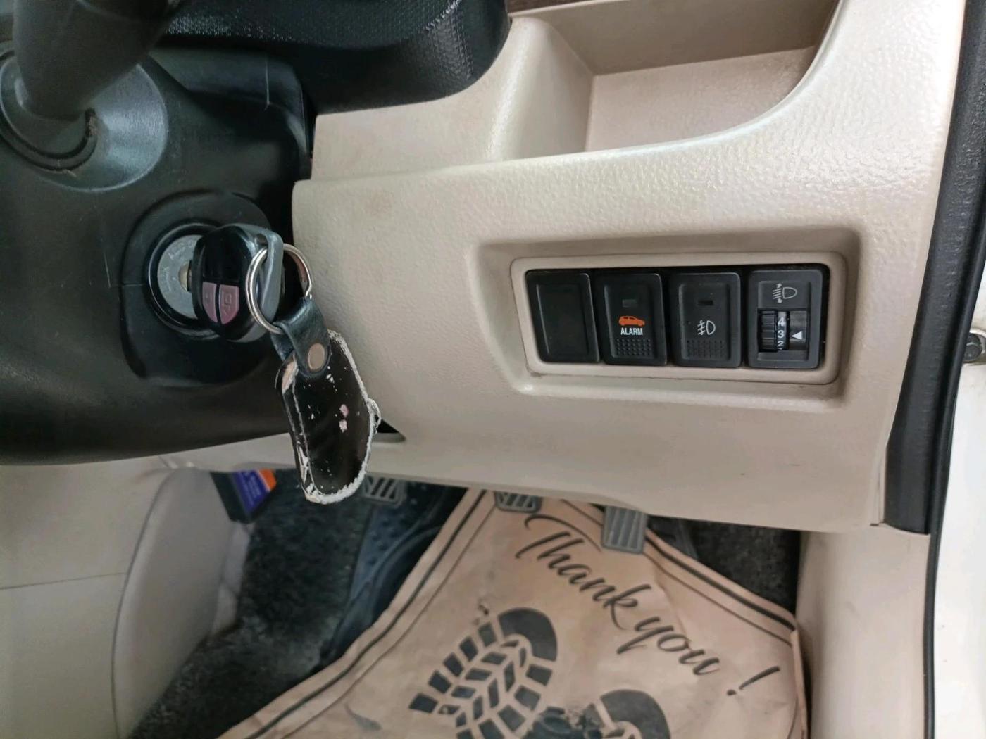 2017 Maruti Dzire VDI, Diesel, Manual, 1,08,586 km, interior