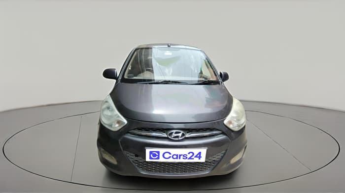 2013 Hyundai i10 MAGNA 1.1, CNG, Manual, 1,80,157 km, exterior