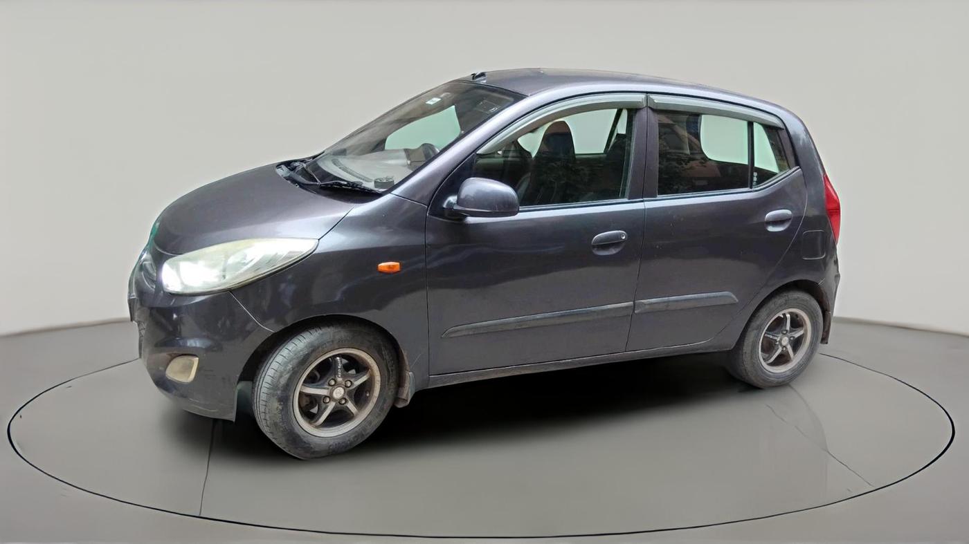2013 Hyundai i10 MAGNA 1.1, CNG, Manual, 1,80,157 km, exterior