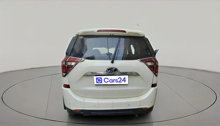 2019 Mahindra XUV500 W11, Diesel, Manual, 1,18,494 km, exterior