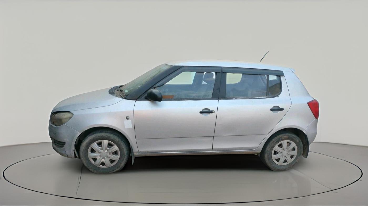2011 Skoda Fabia ACTIVE 1.2 MPI, Petrol, Manual, 85,971 km, exterior