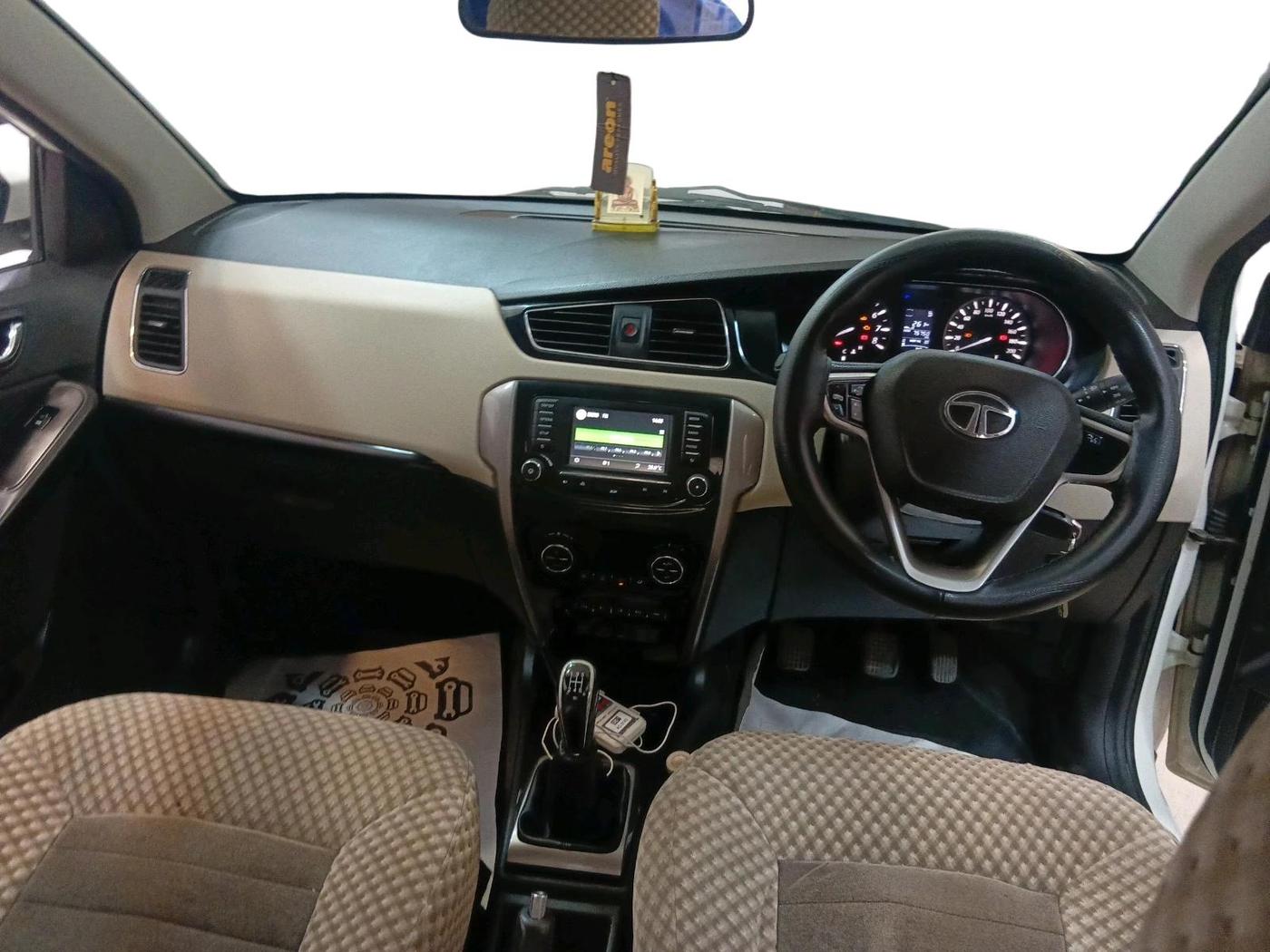 2015 Tata Zest XT PETROL, Petrol, Manual, 75,750 km, interior