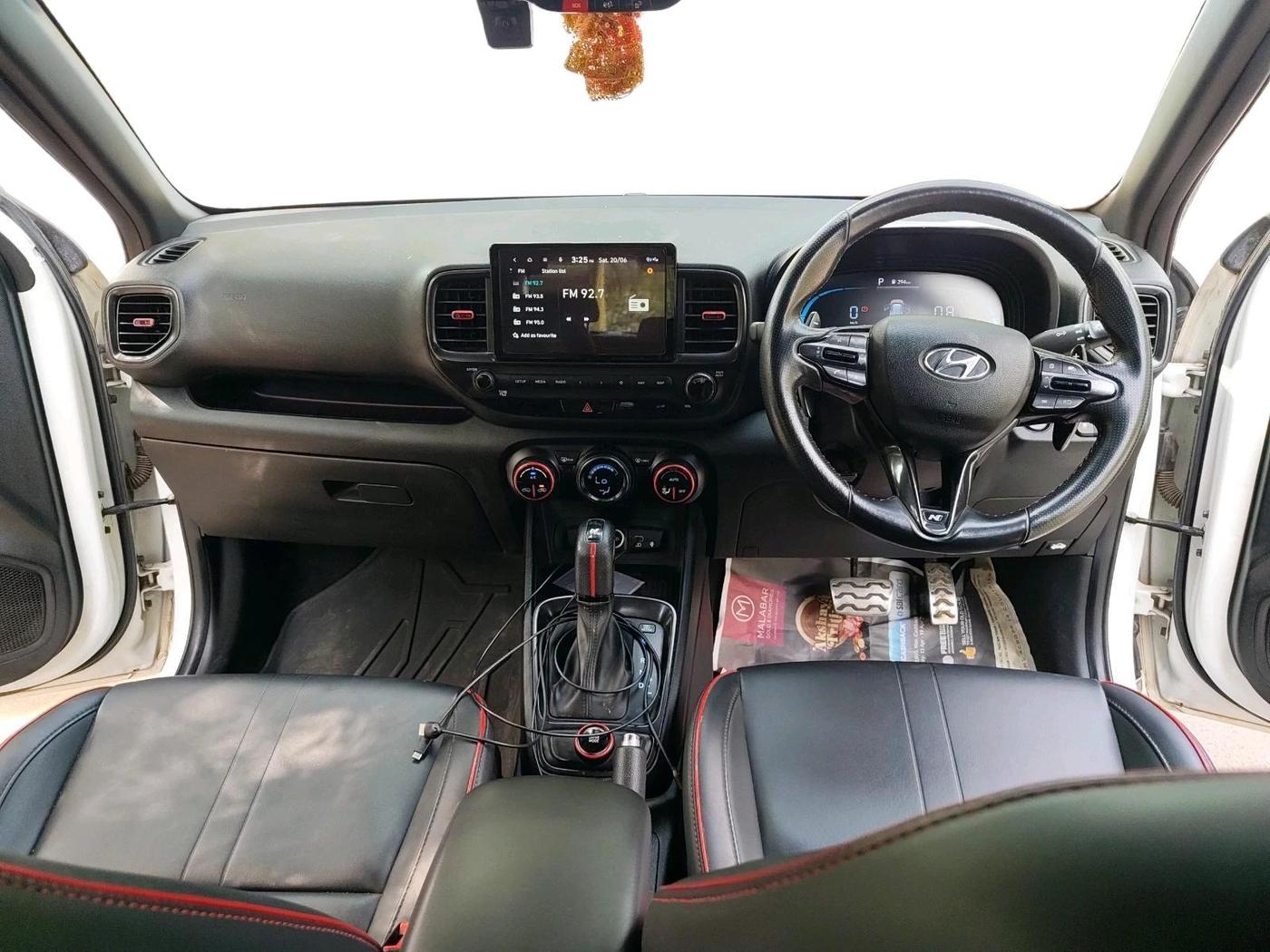 2023 Hyundai VENUE N LINE N8 1.0 TURBO DCT, Petrol, Automatic, 38,826 km, interior