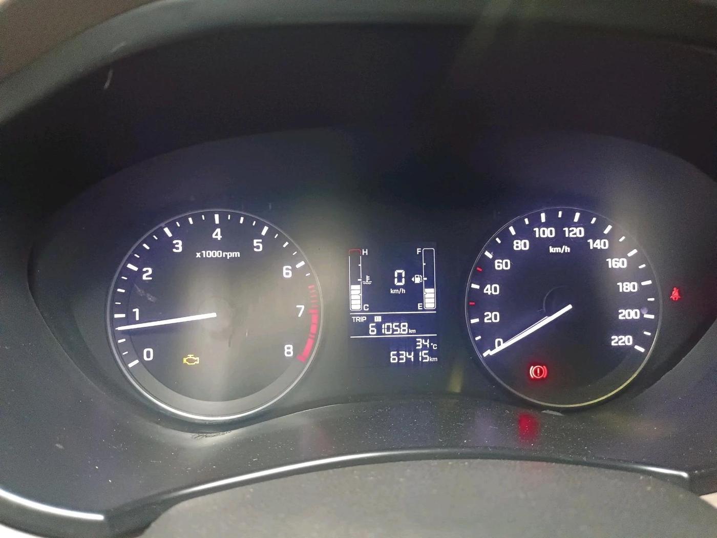 2017 Hyundai Elite i20 ASTA 1.2, Petrol, Manual, 63,415 km, interior