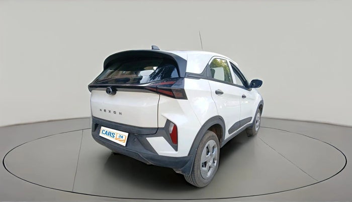 2024 Tata NEXON Smart Plus 1.2 Revotron 6 AMT, Petrol, Automatic, 8,861 km, exterior