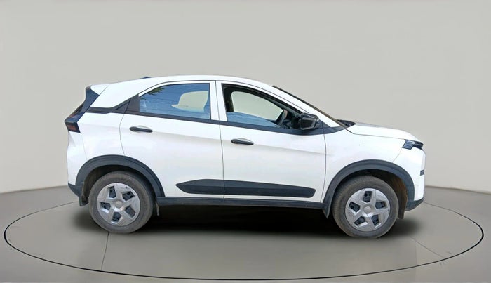 2024 Tata NEXON Smart Plus 1.2 Revotron 6 AMT, Petrol, Automatic, 8,861 km, exterior