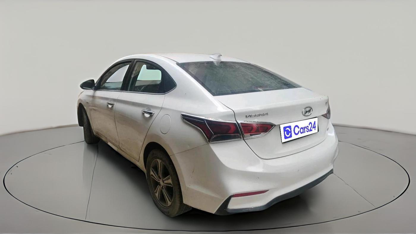 2019 Hyundai Verna 1.6 VTVT SX + AT, Petrol, Automatic, 86,731 km, exterior