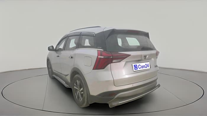 2022 Mahindra XUV700 AX 5 D AT 7 STR, Diesel, Automatic, 71,753 km, exterior