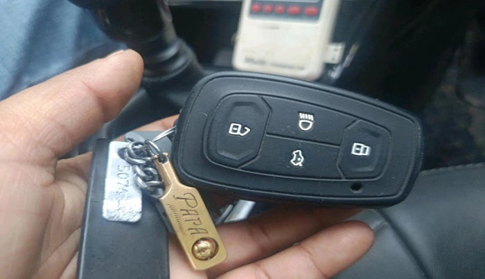 2022 Tata NEXON XZ PLUS PETROL DARK EDITION, Petrol, Manual, 1,19,789 km, interior