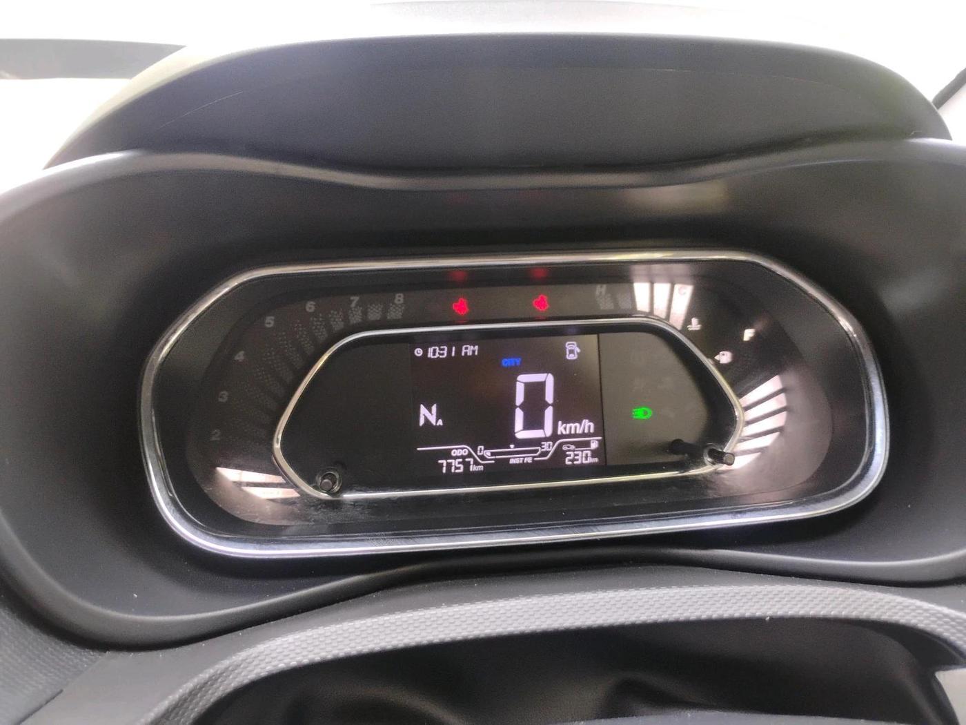 2023 Tata NEXON XZA PLUS PETROL, Petrol, Automatic, 7,757 km, interior